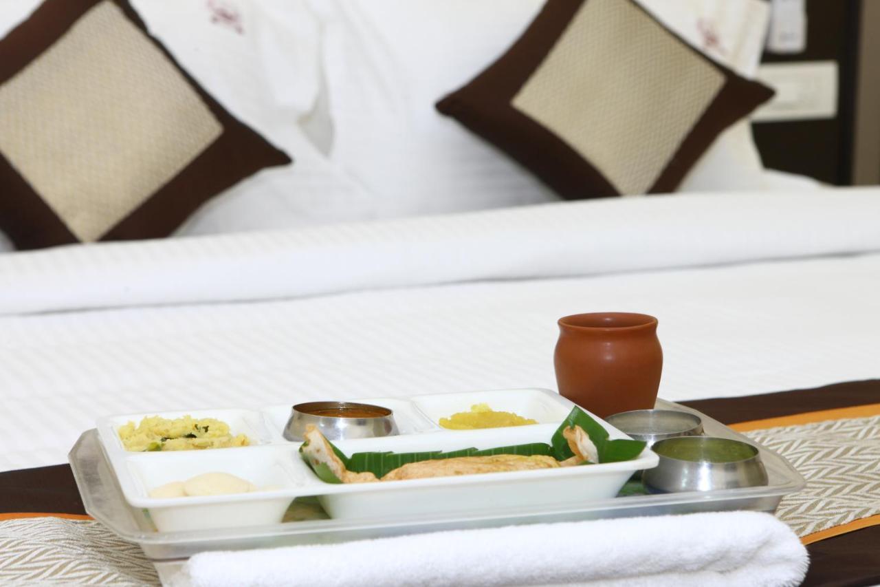 Saibala Transit Hotel Chennai Eksteriør bilde