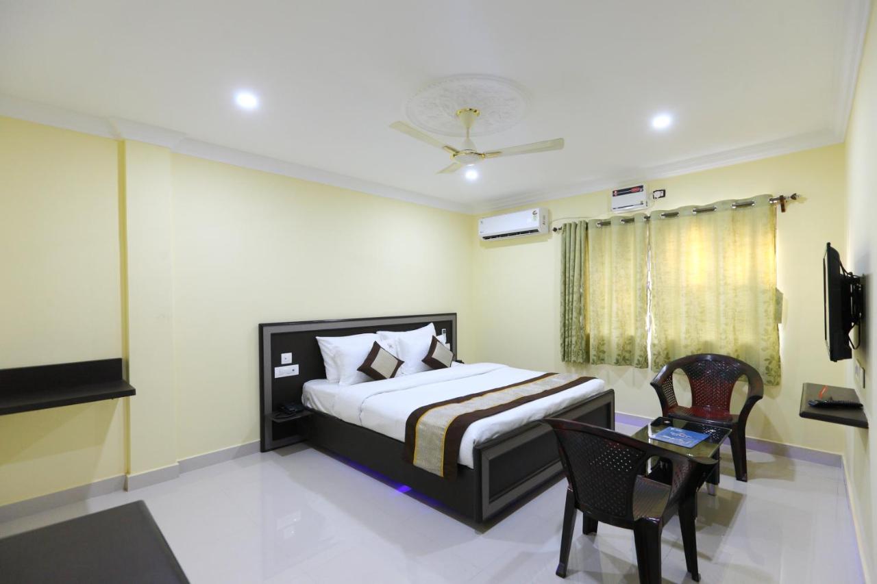 Saibala Transit Hotel Chennai Eksteriør bilde